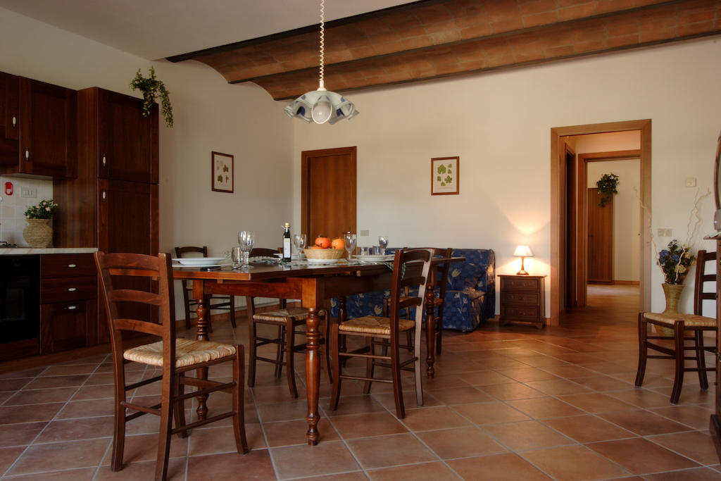 Agriturismo Quattro Pini Castagneto Carducci Bilik gambar