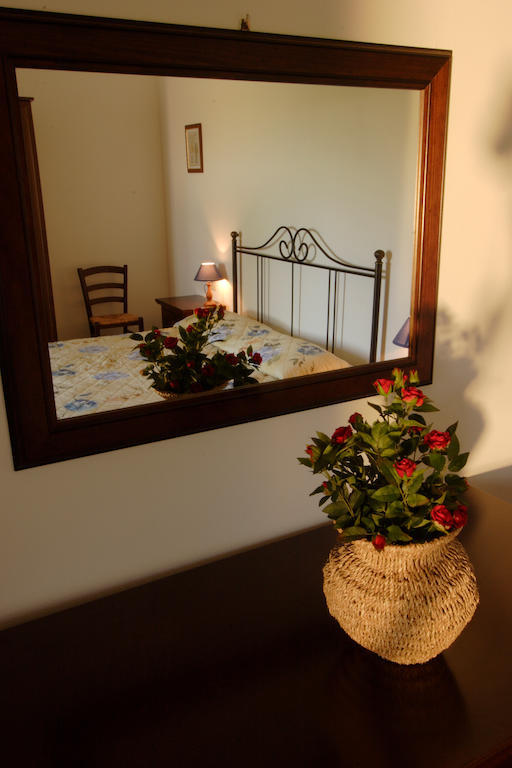 Agriturismo Quattro Pini Castagneto Carducci Luaran gambar