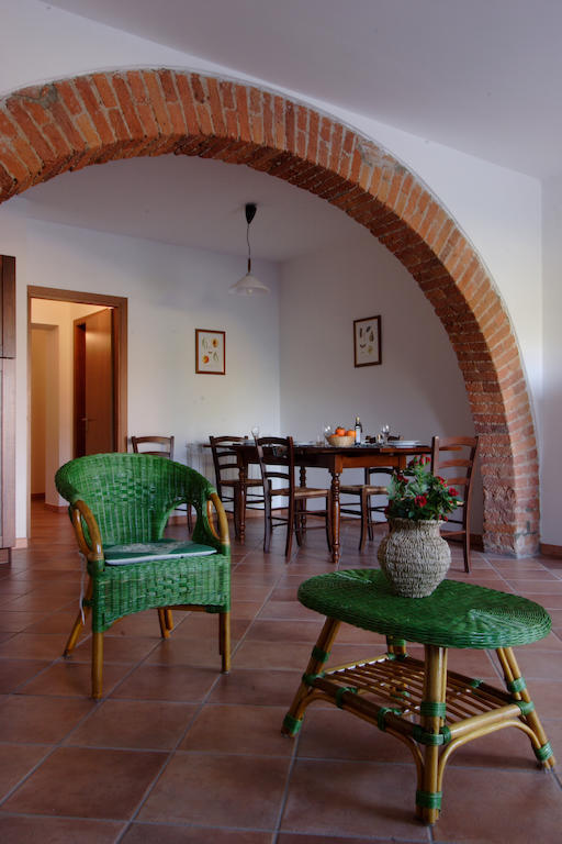 Agriturismo Quattro Pini Castagneto Carducci Luaran gambar